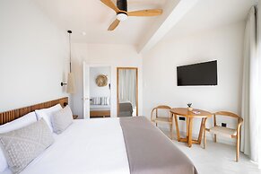 Playa Surf CBbC Hotel