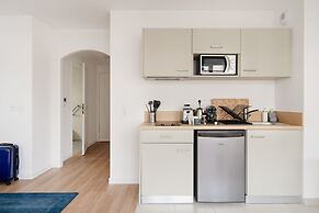 Edgar Suites Châtillon