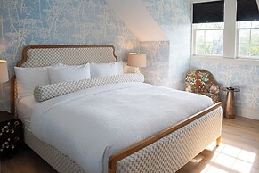 Hotel Thaxter