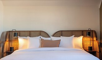 Hotel Thaxter
