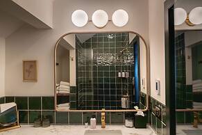 Hotel Thaxter