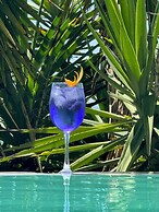 Rustic Hill Private Pool Suites