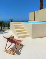 Rustic Hill Private Pool Suites