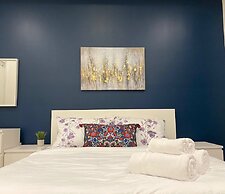 Dazzling Home Next to Beach & Go Station