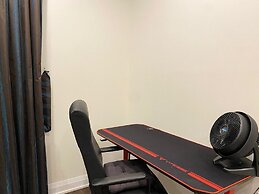 Dazzling Home Next to Beach & Go Station