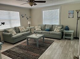 Candlelight Cottages by the Beach