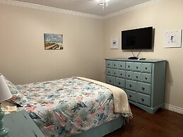 Candlelight Cottages by the Beach