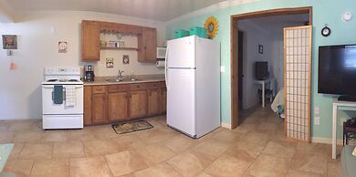 Candlelight Cottages by the Beach