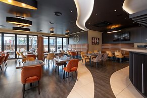 Hotel Le 830