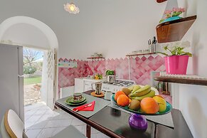 La Casa Sulla Roccia Trulli Pool