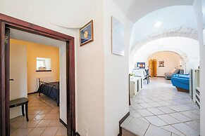 La Casa Sulla Roccia Trulli Pool