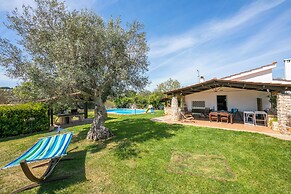 La Casa Sulla Roccia Trulli Pool