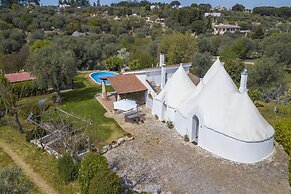 La Casa Sulla Roccia Trulli Pool