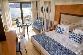 Lindos Bay Suites