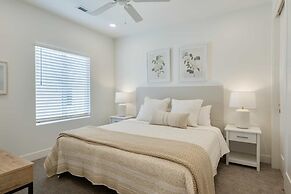 Desert Color Lake House by RedAwning