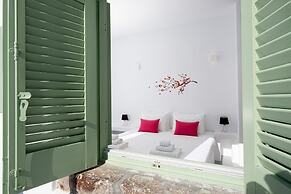 White Orchid Cave House & Studio