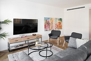A Modern and Homely 2BD Apartment in TLV