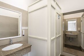 Bedzzz Varanasi by Leisure Hotels