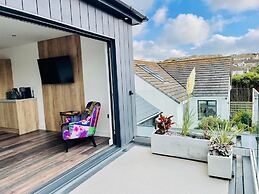 Captivating 5-bed House in Porthleven
