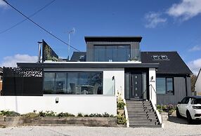 Captivating 5-bed House in Porthleven