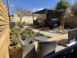 Captivating 5-bed House in Porthleven