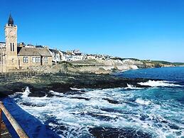 Captivating 5-bed House in Porthleven