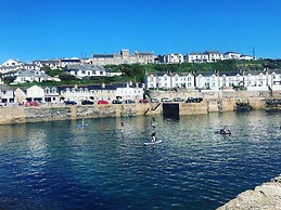 Captivating 5-bed House in Porthleven