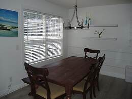 Brunswick Plantation Condo 1503M Next to Pool and Hickory Shaft Bistro