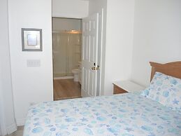 Brunswick Plantation Condo 1503M Next to Pool and Hickory Shaft Bistro