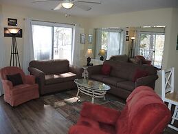 507m 1 Bedroom Condo by RedAwning