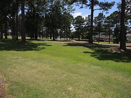 Golf Resort Condo 2703M with Full Kitchen and Access to Nearby Beaches