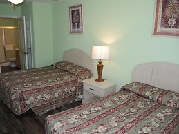 Golf Resort Condo 2703M with Full Kitchen and Access to Nearby Beaches