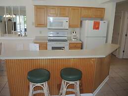 3009m 1 Bedroom Condo by Redawning