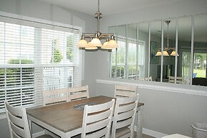 2503m 1 Bedroom Condo by RedAwning