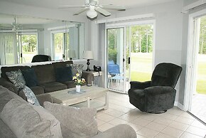 2503m 1 Bedroom Condo by RedAwning