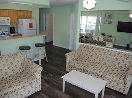 2703 2 Bedroom Villa by RedAwning