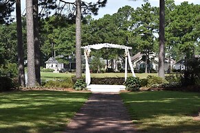 Brunswick Plantation Resort Golf Villa 2503 Nearby Calabash Seafood by