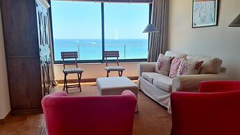 Albufeira Beach Cliffs House