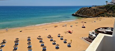 Albufeira Beach Cliffs House