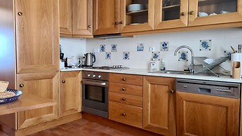 Albufeira Beach Cliffs House