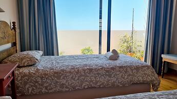 Albufeira Beach Cliffs House