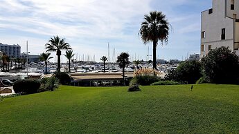 Marina Apartment in Vilamoura