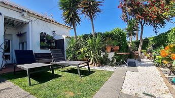 Albufeira Cozy Garden T2 Near the Beach