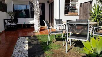 Albufeira Cozy Garden T2 Near the Beach