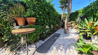 Albufeira Cozy Garden T2 Near the Beach