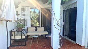 Albufeira Cozy Garden T2 Near the Beach
