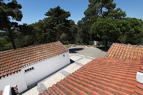 Farm on the Beach sea View 2 Steps From Lisbon