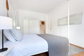 Farm on the Beach sea View 2 Steps From Lisbon