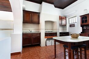 Farm on the Beach sea View 2 Steps From Lisbon