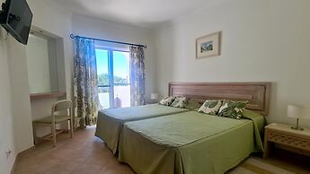 Green and Blue View Apartment Albufeira